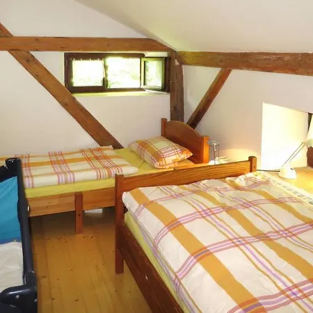 Sleeps 16 Pool Wifi Langenaltheim