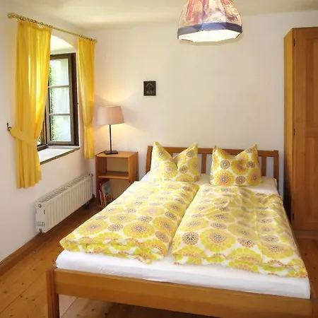 Sleeps 16 Pool Wifi Langenaltheim