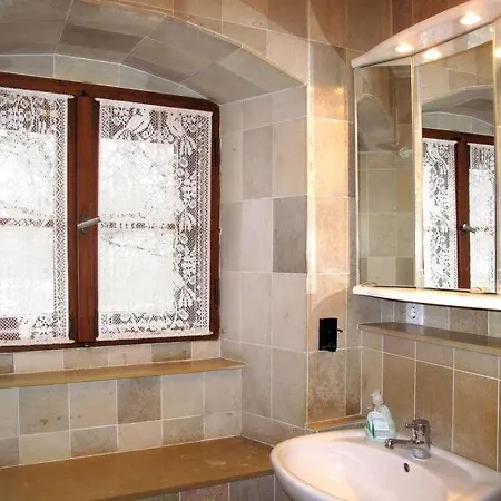 Sleeps 16 Pool Wifi