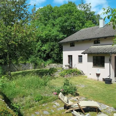 Casa de Férias Sleeps 16 Pool Wifi Langenaltheim